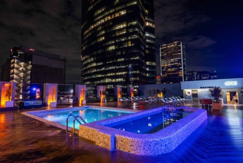 Мехико: Отель Galeria Plaza Reforma