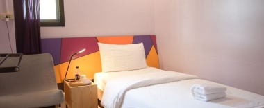 Одноместный номер Standard односпальная кровать в ROOM at VIPA