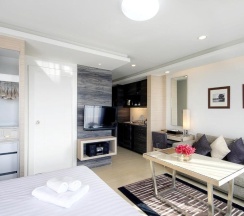 Двухместный номер Deluxe двуспальная кровать в Classic Kameo Hotel & Serviced Apartments, Ayutthaya