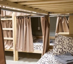 Кровать в общем 8-местном номере (удобства на этаже) в I hostel