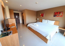 Двухместный номер Standard с балконом двуспальная кровать в T5 Suites at Pattaya