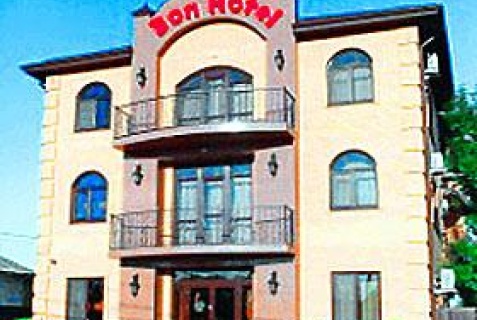 Курганинск: Отель Bon-Hotel