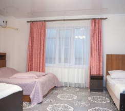 Четырёхместный номер Standard с видом на город в Централь