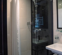 Двухместный номер Comfort с видом на город двуспальная кровать в Старый город