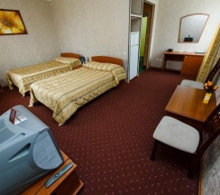 Номер комфорт улучшенный с 2 односпальными кроватями в Урал