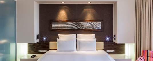 Двухместный номер Grand двуспальная кровать в Swissotel Таллин