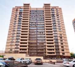 Апартаменты улучшенные Октябрьская 181/2 в Gallery Apartments (Гэлари Апартментс)