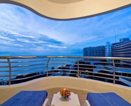 Двухместный номер Grand с видом на море 2 отдельные кровати в Royal Cliff Beach Hotel Pattaya