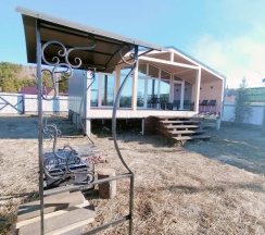 Коттедж Барн-Хаус в Побег из квартиры