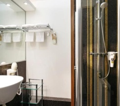 Двухместный номер Standard 2 отдельные кровати в Mercure Paris Bastille Saint Antoine
