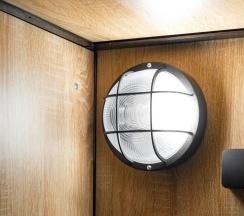 Кровать в мужском 4-местном номере (удобства на этаже) в Sleep box