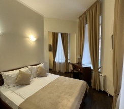 Апартаменты с красивым видом из окна в Соната на Маяковского