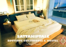 Номер Standard с балконом и с видом на море в Sattahiptale Boutique Guest House & Hostel