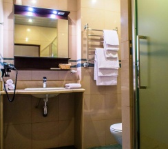 Семейный полулюкс в Кароза