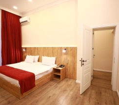 Номер Standard в Malakan Hotel