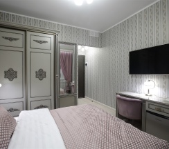 Стандарт с одной большой кроватью в Old town hotel