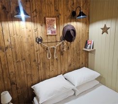 Стандарт с двуспальной кроватью  "Дикий Запад" в Lemon Joe