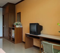 Двухместный номер Deluxe c 1 комнатой с видом на горы двуспальная кровать в Breeze Hill Hotel