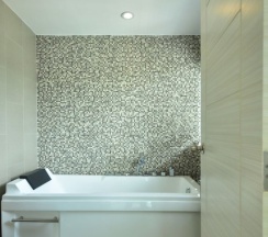 Номер Deluxe с балконом в The AIM Patong Hotel