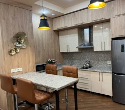 Двухместный номер Deluxe с видом на внутренний двор двуспальная кровать в City Stay Apart Hotel Almaty