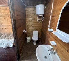 Трёхместный коттедж рядом с пляжем в Pitsunda House