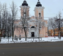 Двухместные апартаменты c 1 комнатой с балконом (двуспальная кровать) в Апартаменты Комната со всеми удобствами в Центре
