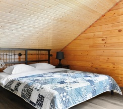 Дом с 3 спальнями 6+4 в Ладога озеро