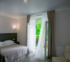 Двухместный номер с балконом в Hotel La V