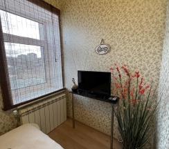 Комната эконом с 1 односпальной кроватью (мансарда) в Ksanta's House (Ксанта Хаус)