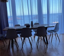 Коттеджи в Moon House