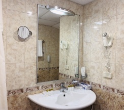 Двухкомнатный люкс (Suite Superior) в Славянка