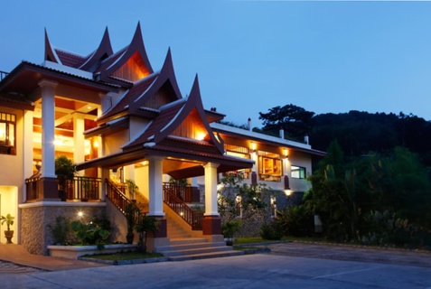 Патонг: Курортный отель Baan Yuree Resort & Spa SHA Plus