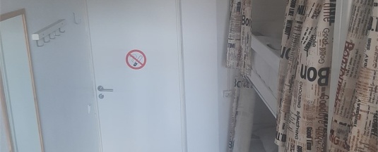 Кровать в 4 местном мужском номере №18 /4 beds man room (1bed) в Nice hostel