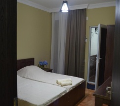 Двухместный номер Standard с балконом 2 отдельные кровати в Guest House Madonna