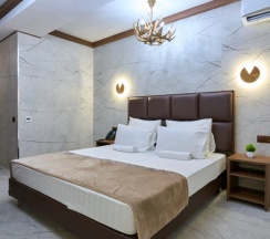 Трёхместный номер Эконом-класса без окна Цокольный этаж в Астра де Роза