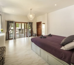 Вилла с 2 комнатами в Sand Shine Villa