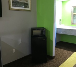 Номер Standard в Camelot Inn & Suites Veterans Memorial NW Houston