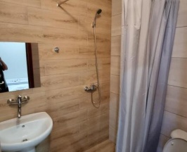 Двухместный номер Standard с балконом двуспальная кровать в Кристалл