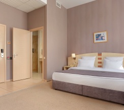 Комфорт на 4 этаже в Пятый угол