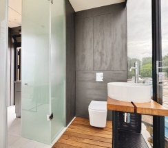 Зеркальный дом - первая линия в F911