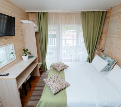 Люкс с двумя спальнями (до 6-ти человек) в Green Park Arkhyz&SPA