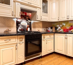 Двухэтажный дом с кухней в Hayat Haus