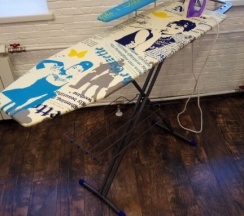 Кровать в общем номере (женский номер) в Hostel 1703