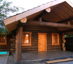 Коттедж с красивым видом из окна в WoodHouse