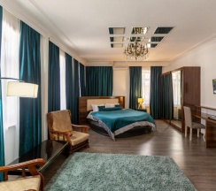 Двухместный номер Deluxe двуспальная кровать в Royal Palace Hotel Baku