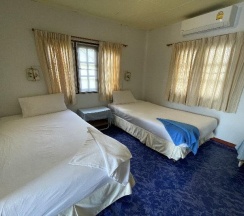Двухместный номер Deluxe с видом на сад двуспальная кровать в Sea Breeze Bungalow