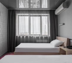 Стандарт улучшенный с двумя односпальными кроватями в Marins Park Hotel Нижний Новгород