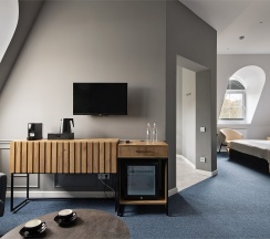 Улучшенный номер с видом на парк в Королева Луиза