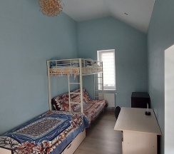 Дом в Апартаменты на Новопоселковая улица, 41