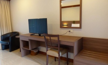 Двухместный номер Superior с балконом двуспальная кровать в The Impress Nan Hotel